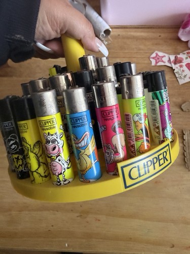 Clipper lighters most - 44,